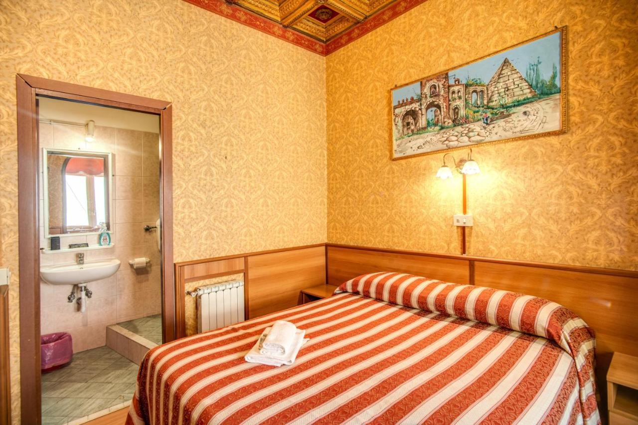 Hotel Artromano 2*