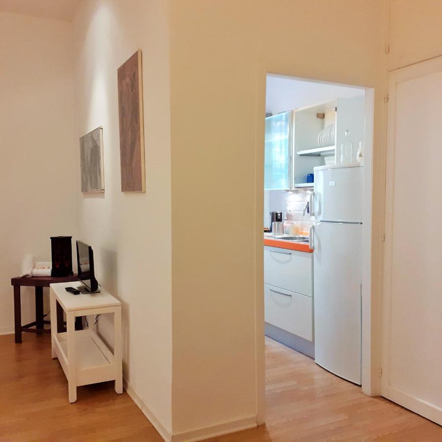 Near Metro Flat - Garbatella Apartment