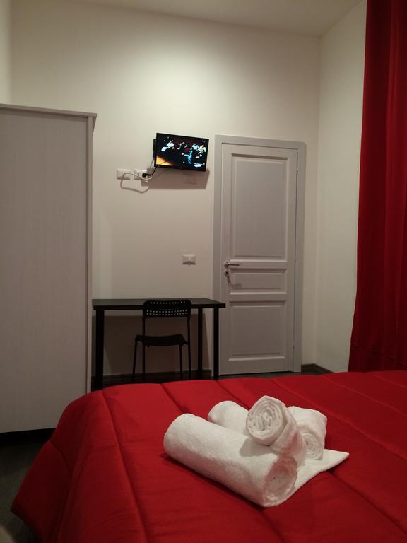 The House Guest house