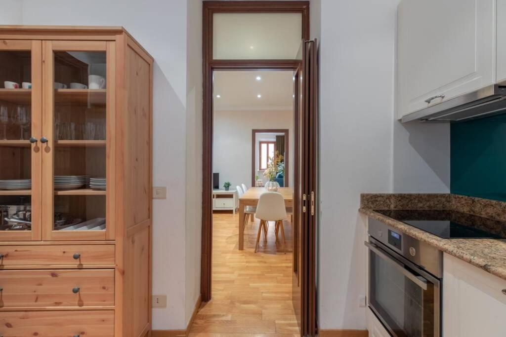 Appartement Iflat Spanish Steps Blue Rome