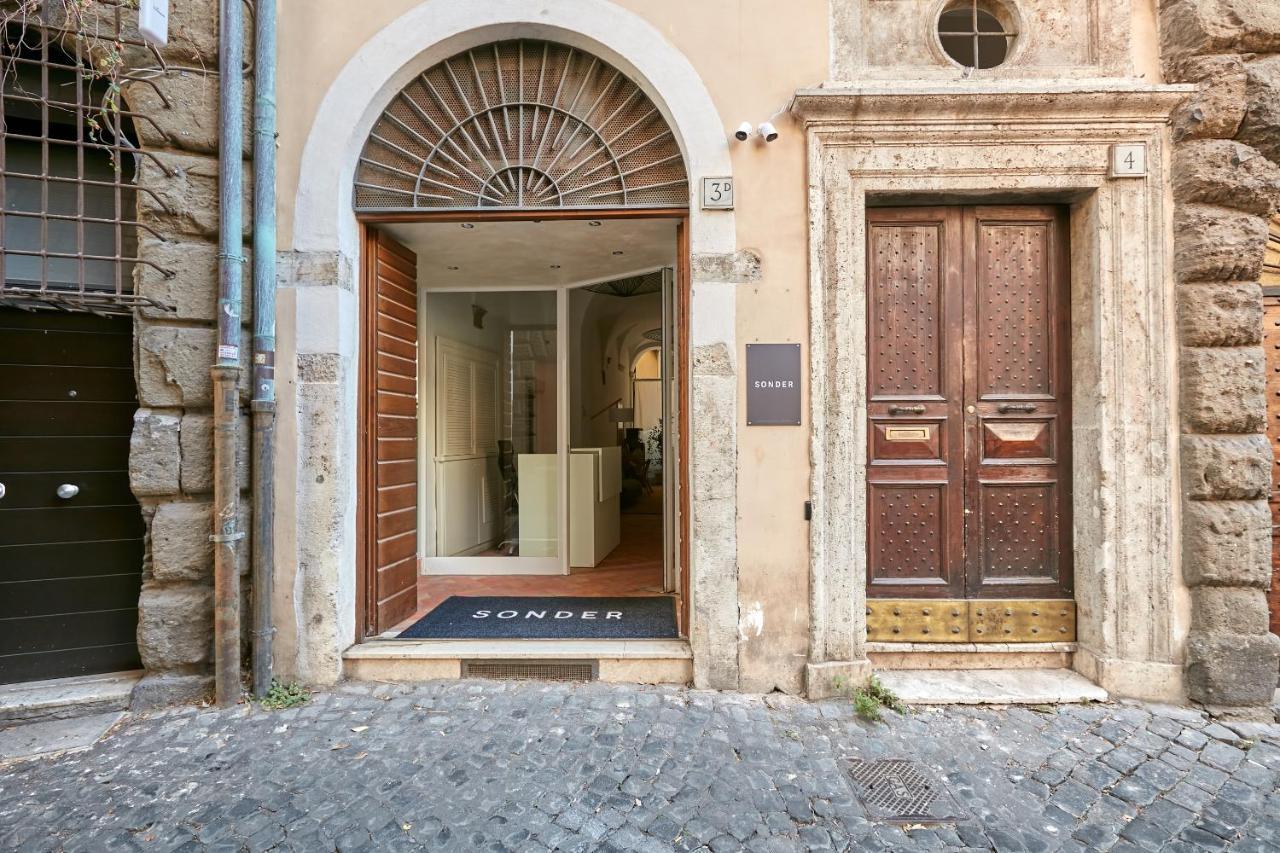 Sonder Montevecchio Rome