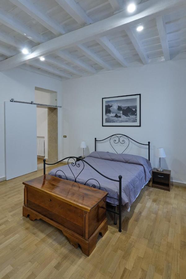 Apartment Domus Pastini Rome