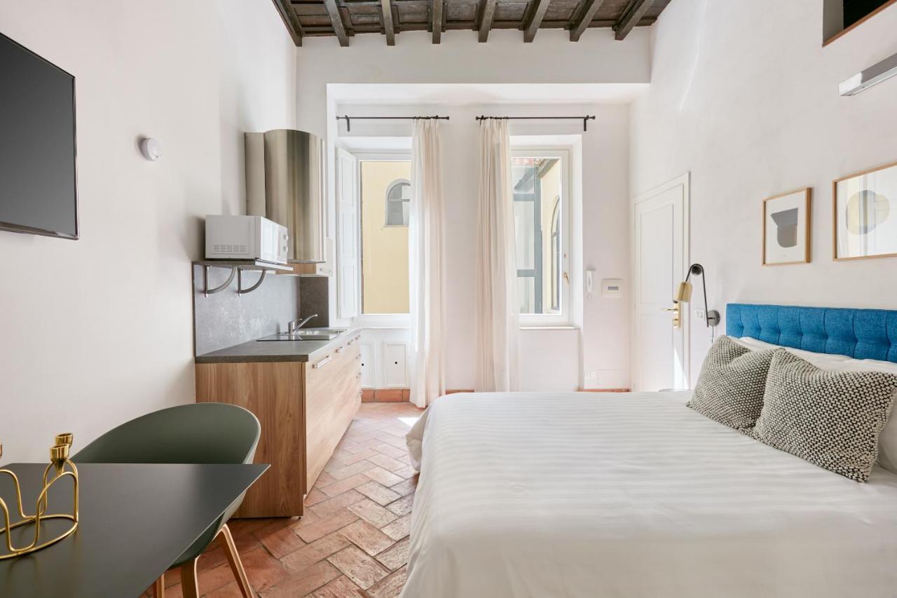 Sonder Montevecchio Rome