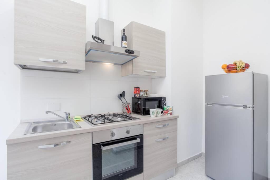 Apartment Large In Center, Termini Area *