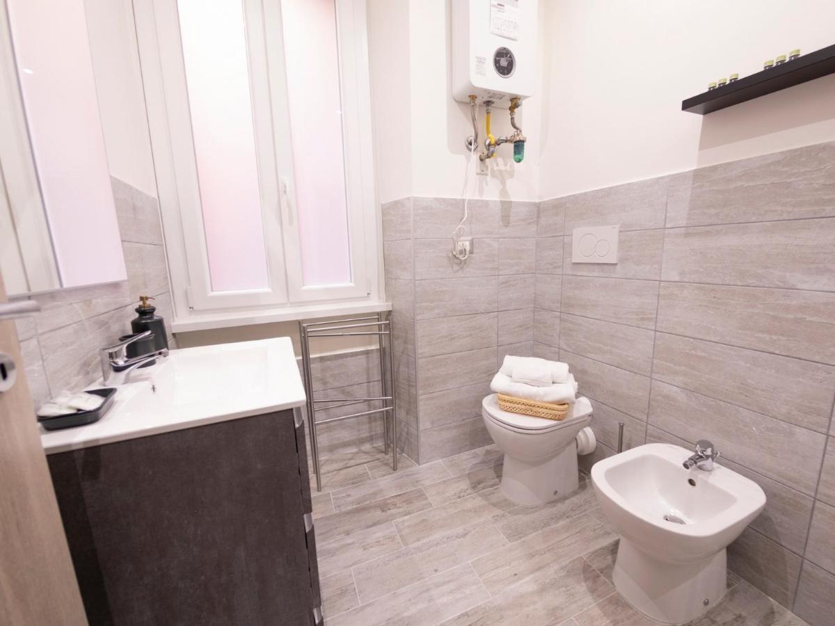 The Rent - Close To Termini Station Rome