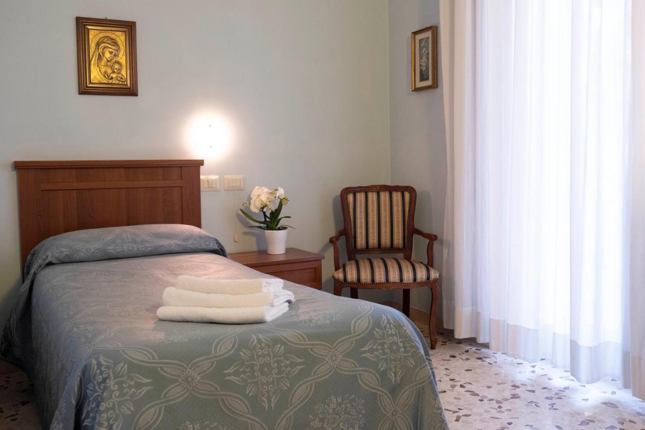 Fatima, Casa Per Ferie Guest house *