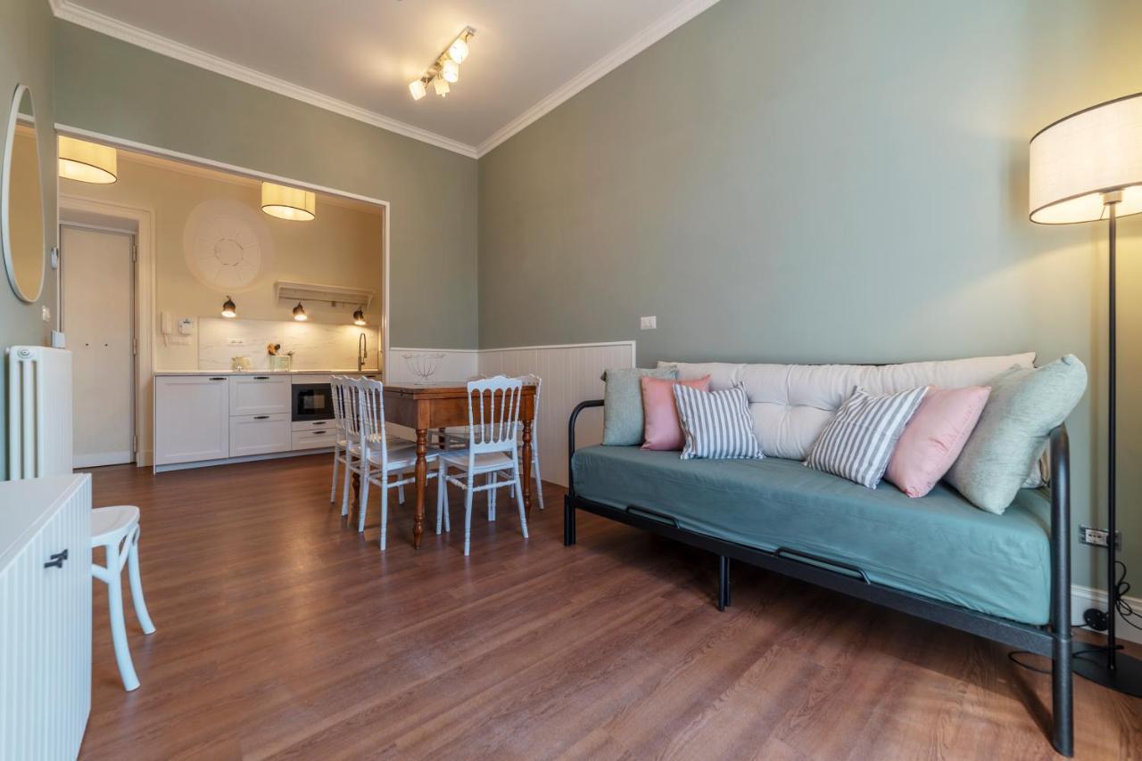 Piazza Nievo A Trastevere! Con Balcone Apartamento
