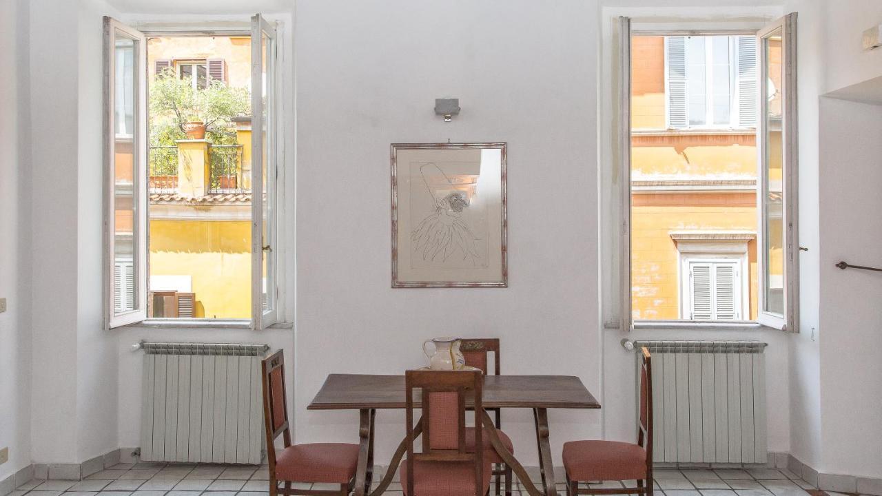 Monti Flat In *