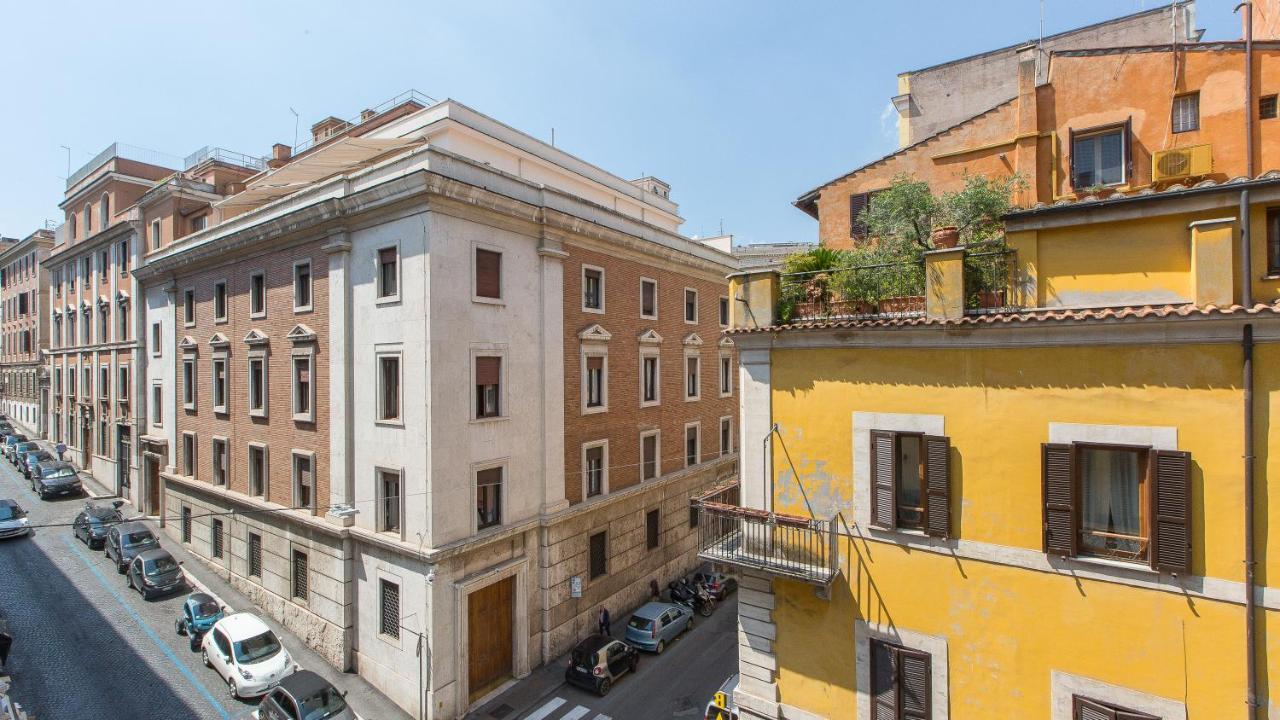 Monti Flat In