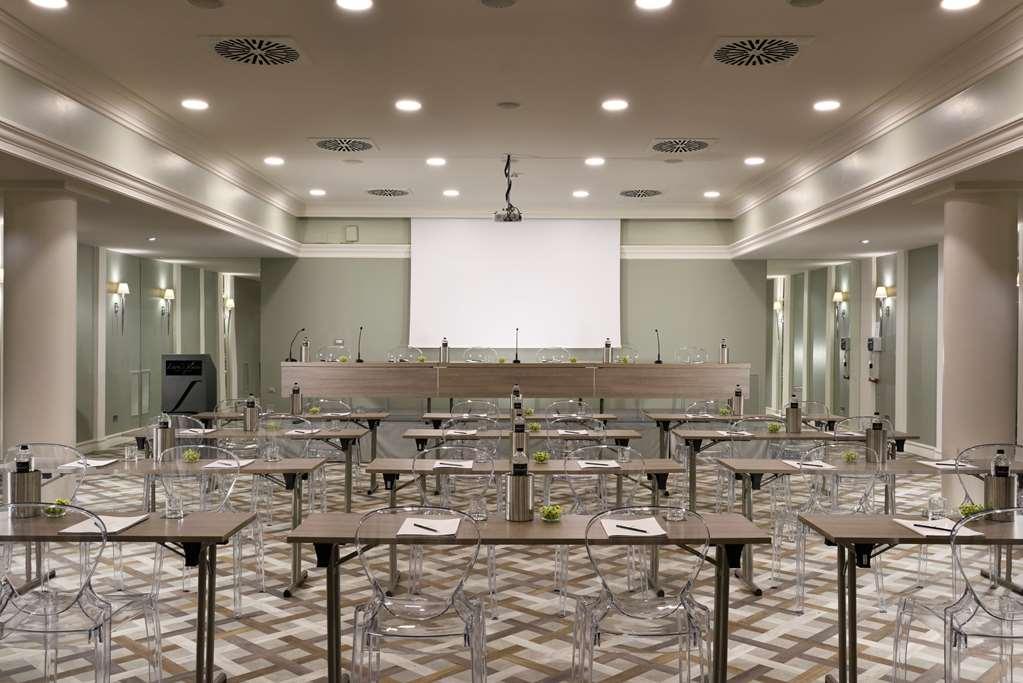 Leon's Place In Hotel Rome