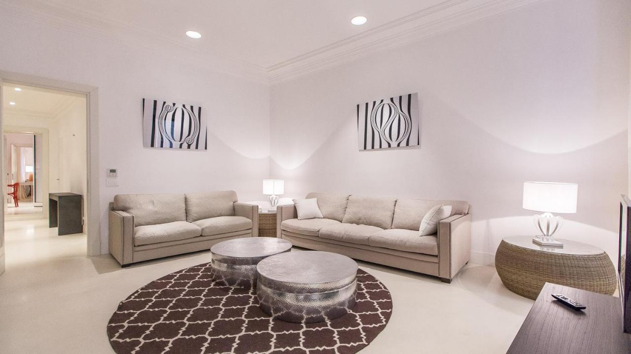Pantheon Exclusive-rental In Apartment Rome