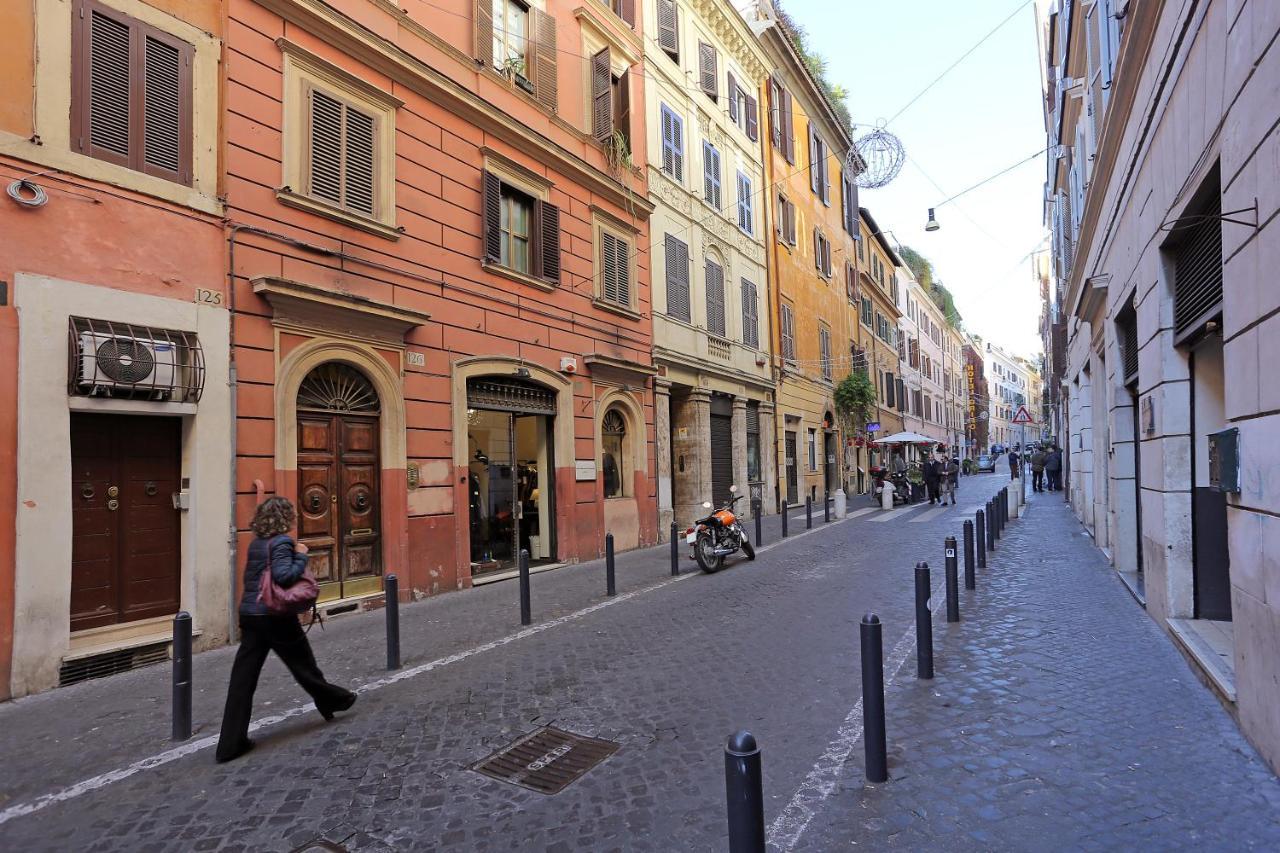 Apartment Pied-a-terre Domusuite Rhome Colosseo Rome