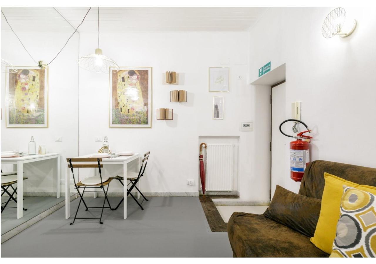 Pied-a-terre Domusuite Rhome Colosseo Apartment Rome