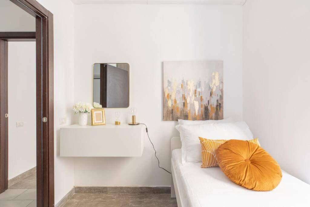 Iflat Monti Elegant With Terrace * Roma