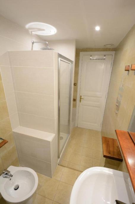 Appartement Luxury White House