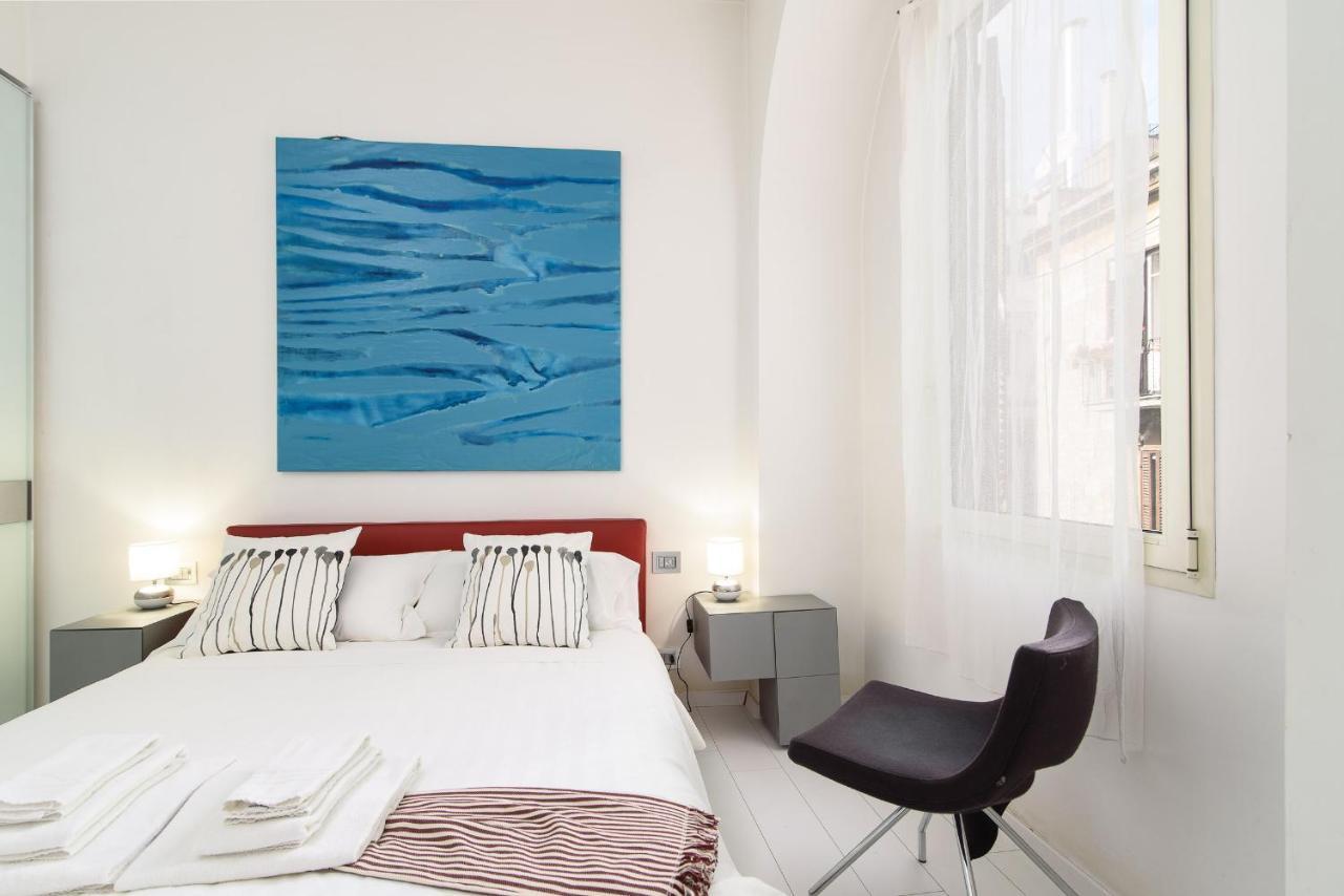 White Ostilia Apartment Rome