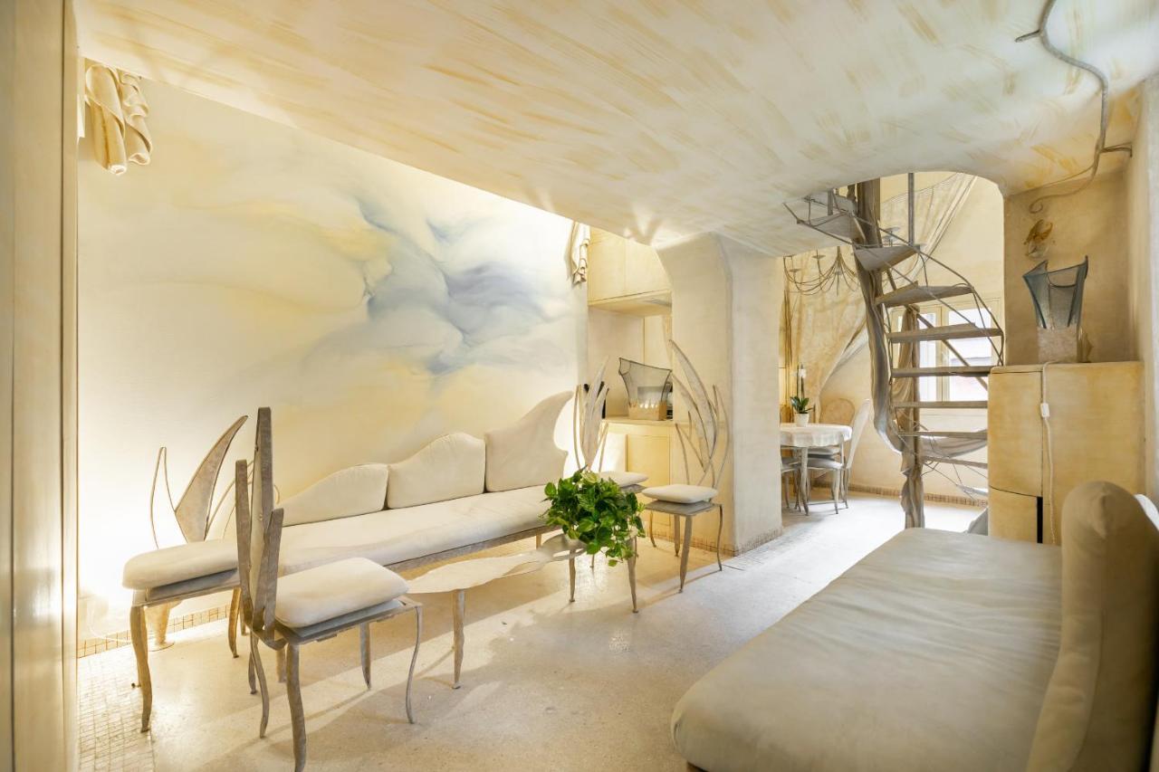 The Spanish Steps Extravaganza Apartamento Roma