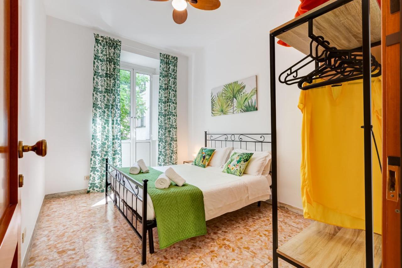 Appartement Tasso Street 102 *