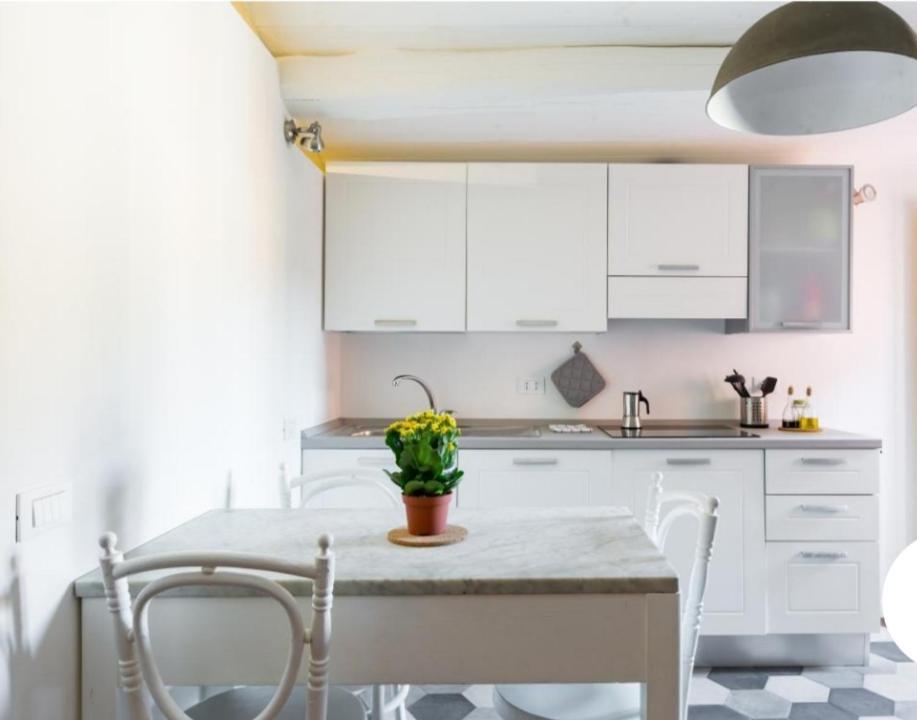Cozy Studio In Trastevere Apartment Rome