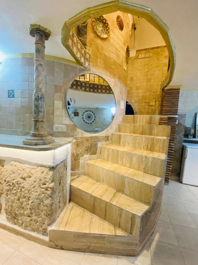 Ancient Mansion Roma