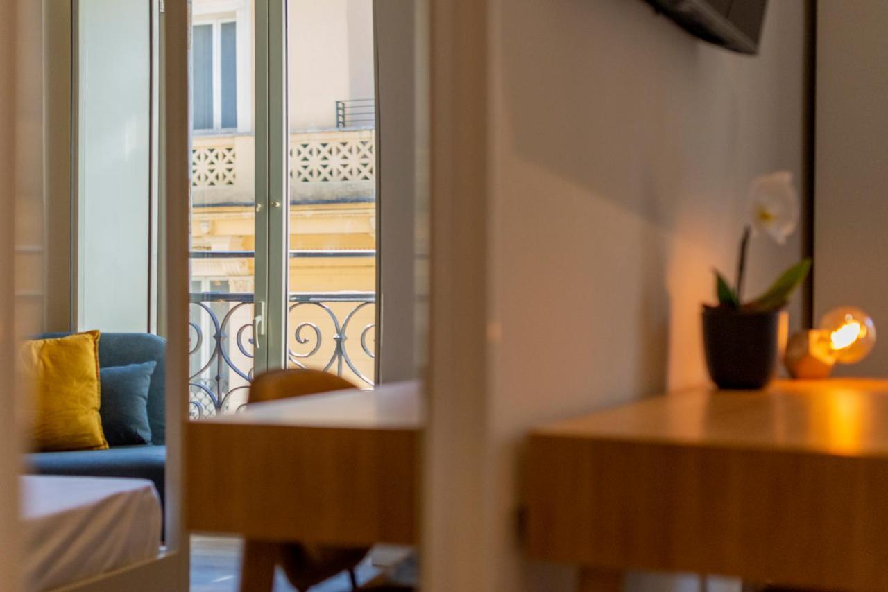 Design 18 Charming Guest house Rome