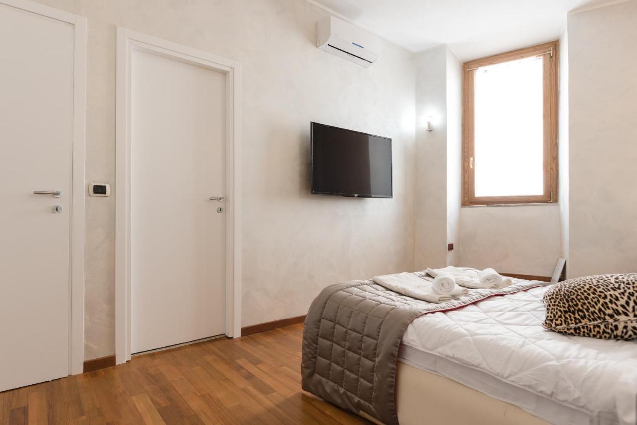 Plaza Collection Apartment
