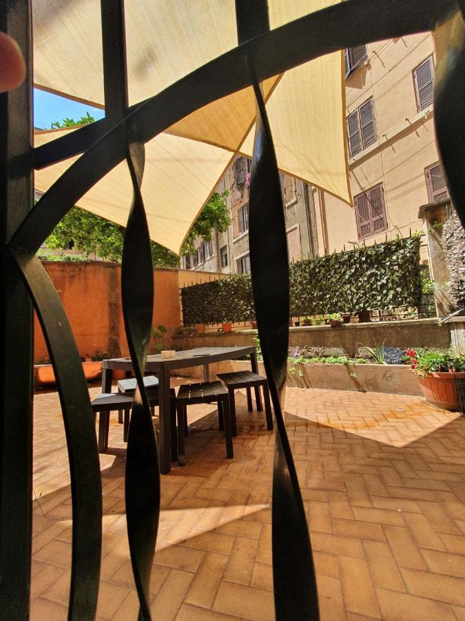 Lapo's Apartment's * Rome