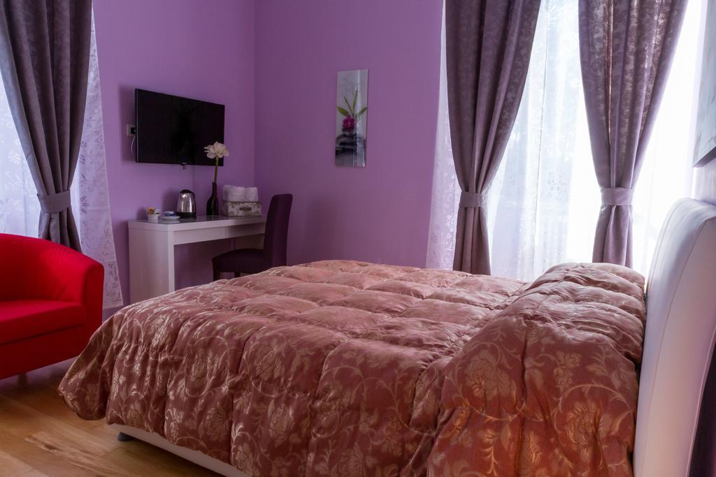 Bevilacqua Bed Santa Croce Bed & Breakfast *