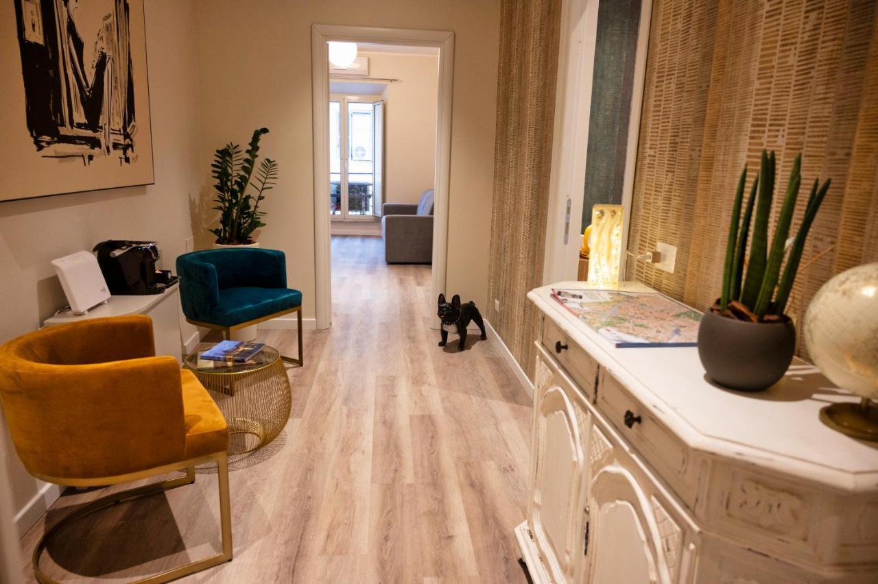 Design 18 Charming Guest house Rome