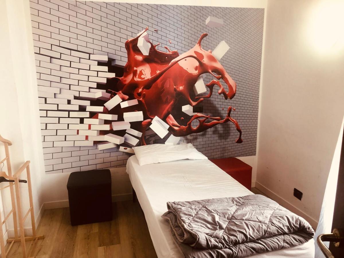 Albergue Ostello Roma Piramide *