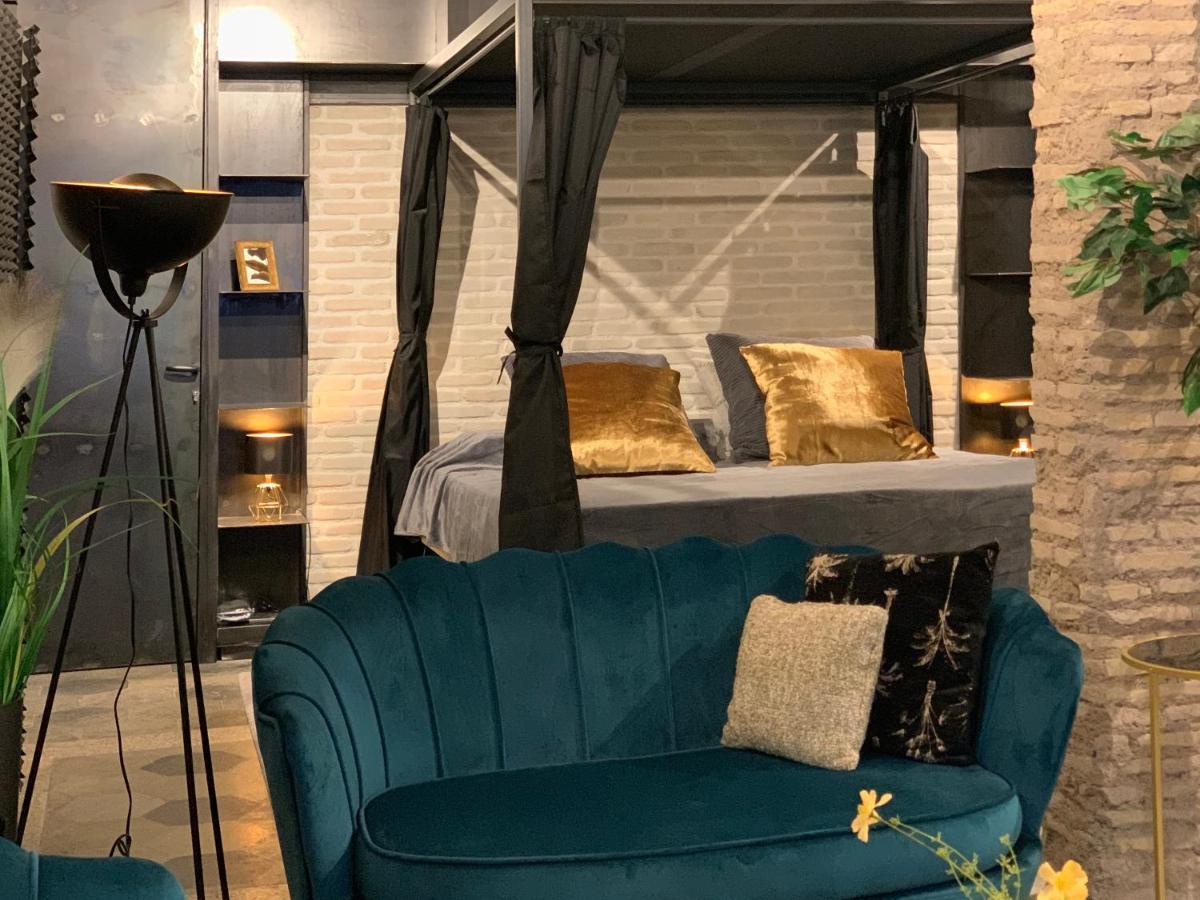 Romantic Wellness Colosseo Appartement