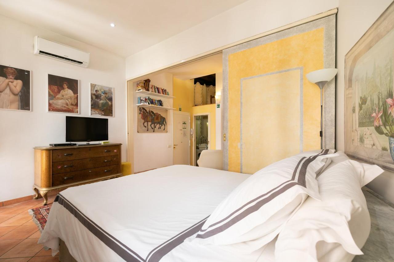 Apartment Monti Romantic Sunshine Maisonette Rome