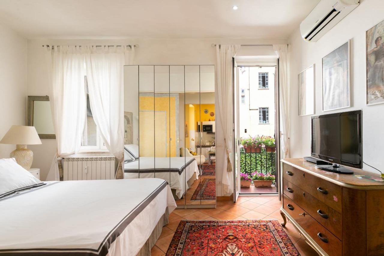 Monti Romantic Sunshine Maisonette Apartment Rome