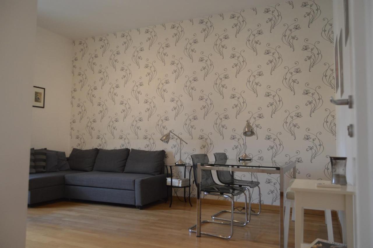 Blue Star Luxury San Giovanni - Colosseo Apartment Rome