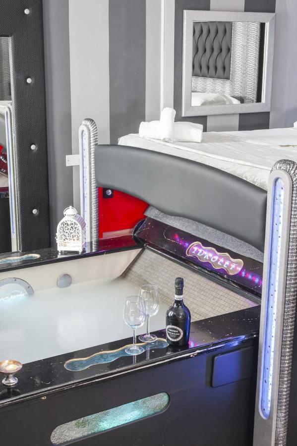 Spa D'autore Il Nido D'amore Couette-café 5*