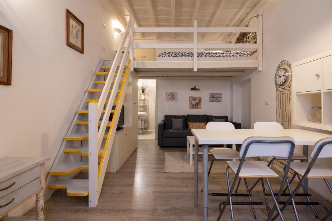 A Due Passi Da S.pietro E Castel Sant'angelo Loft Gianicolo Rome