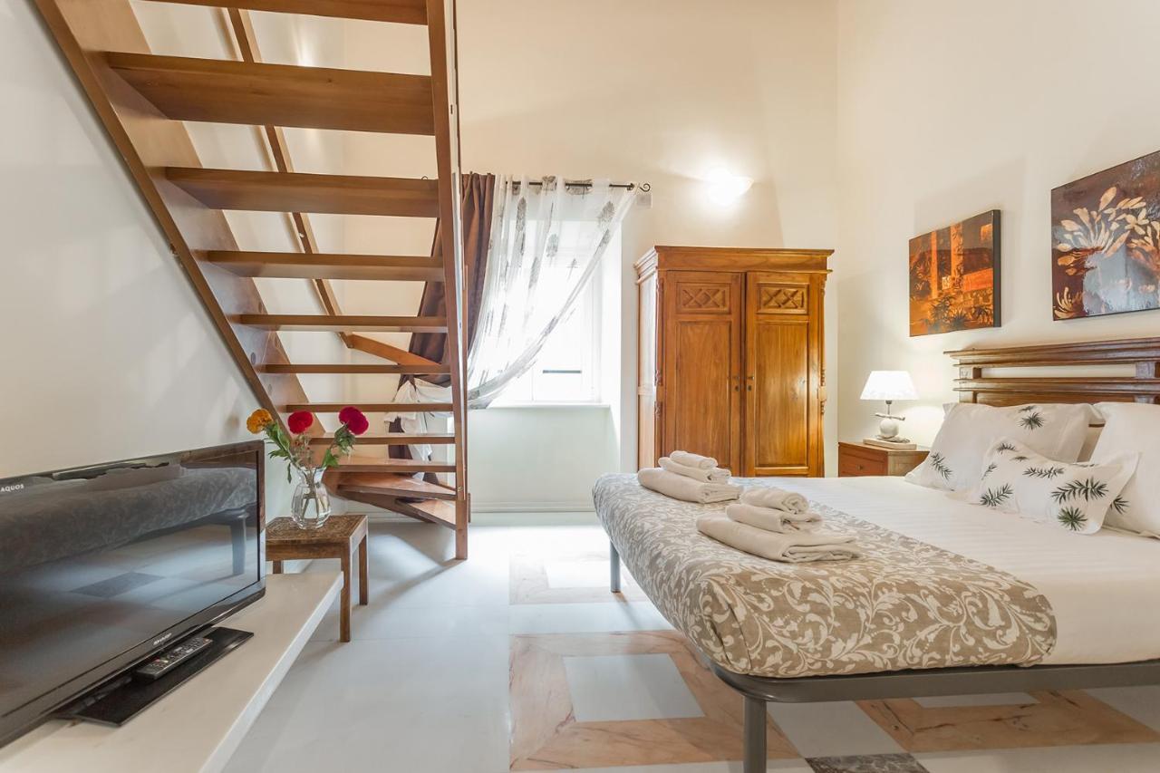 La Maison Nel Centro Storico Di Apartment