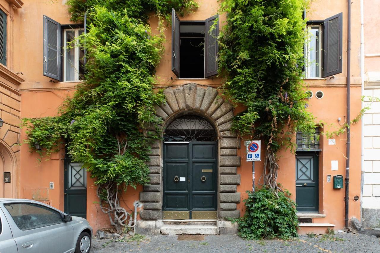 Apartment Iflat Via Del Corso Elegant