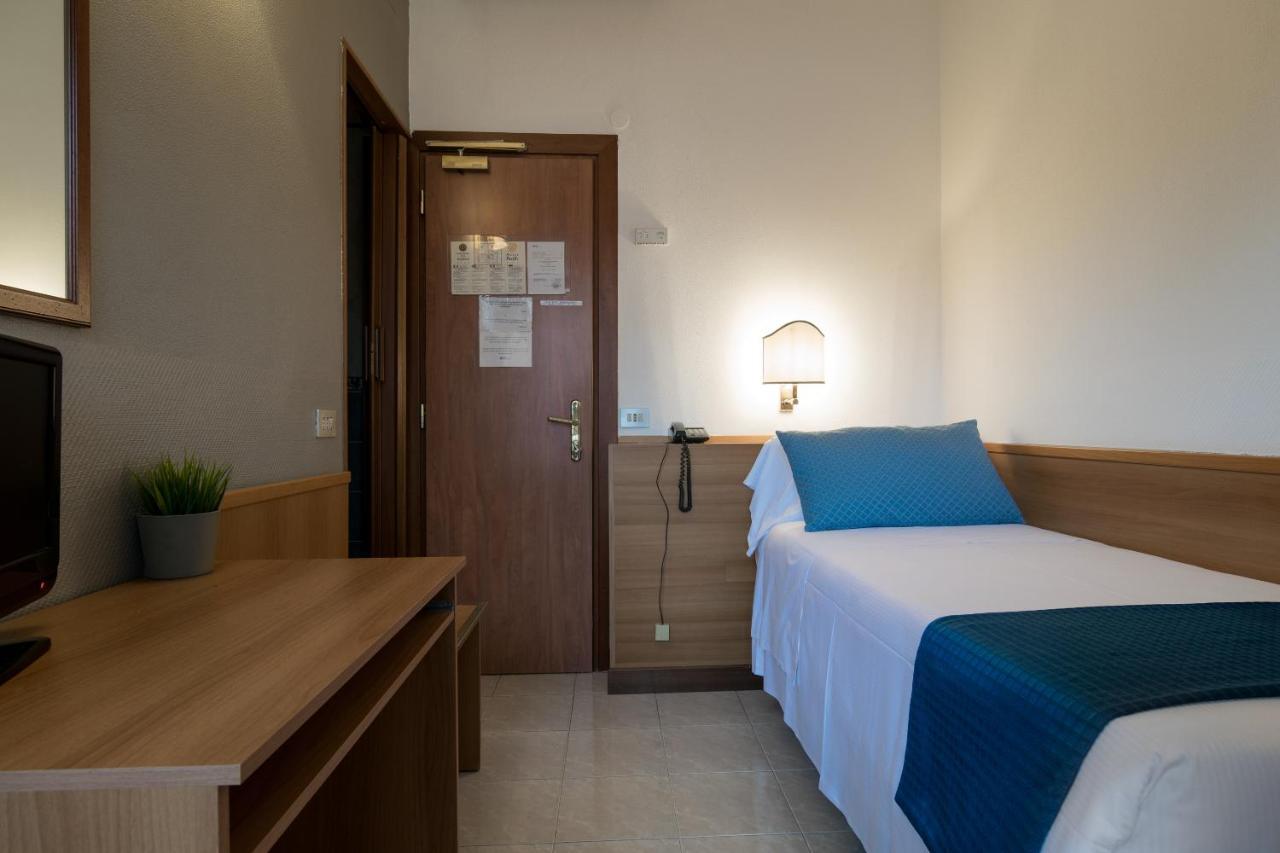 Hotel Pacific