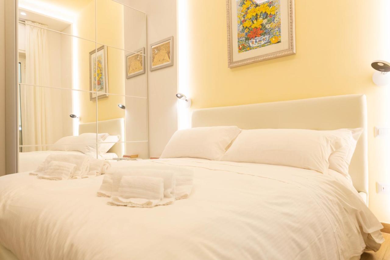 Colosseo Brightful With Rooftop Apartment *