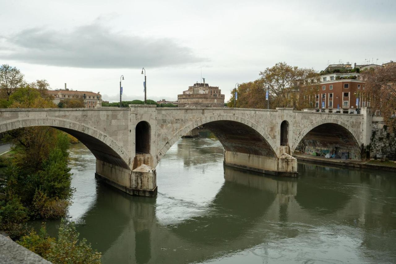 A Due Passi Da S.pietro E Castel Sant'angelo Loft Gianicolo * Rome