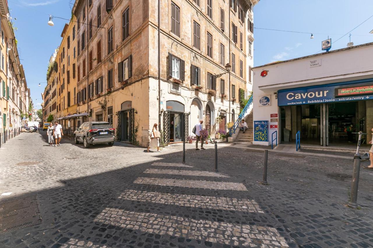 Monti Romantic Sunshine Maisonette * Rome