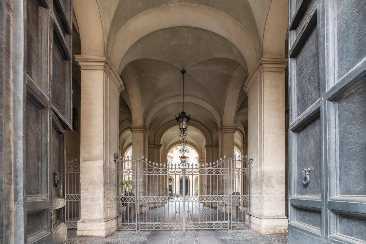 Palazzo Altieri Penthouse Apartamento *