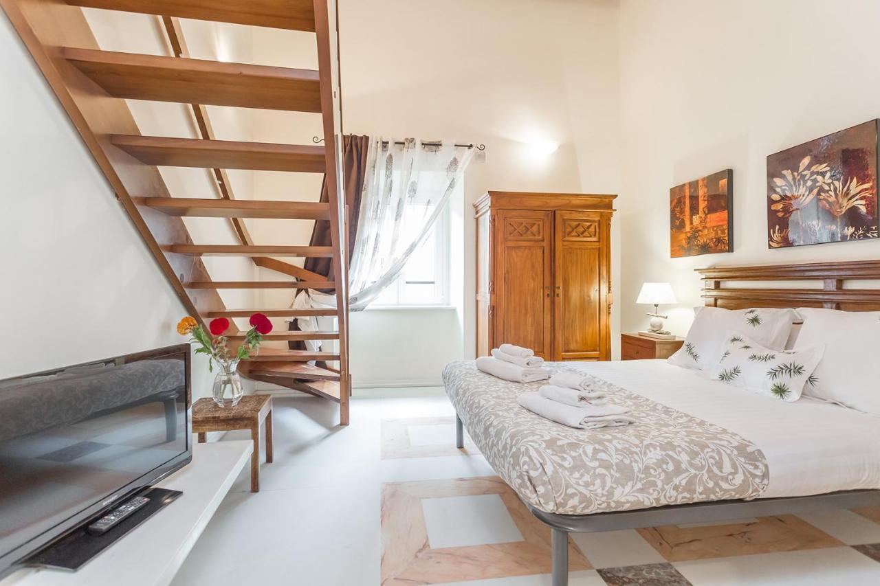 La Maison Nel Centro Storico Di Apartment