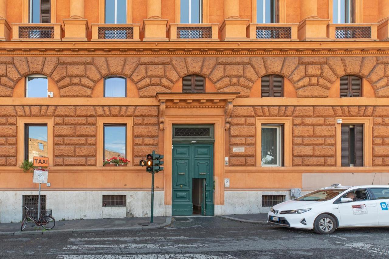 Apartment Iflat Unforgettable In Front Of Colosseum