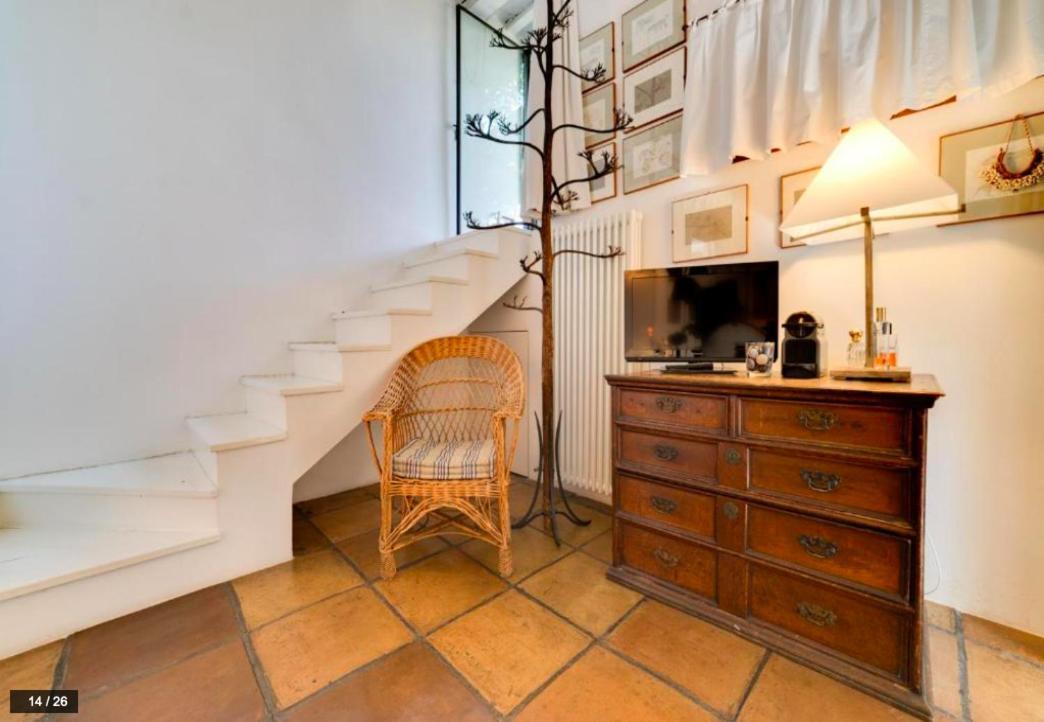 Luxury Art In Trastevere With Terrace *