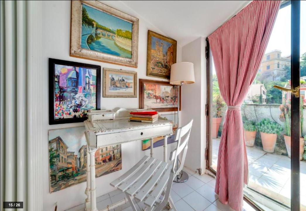 Luxury Art In Trastevere With Terrace Rome