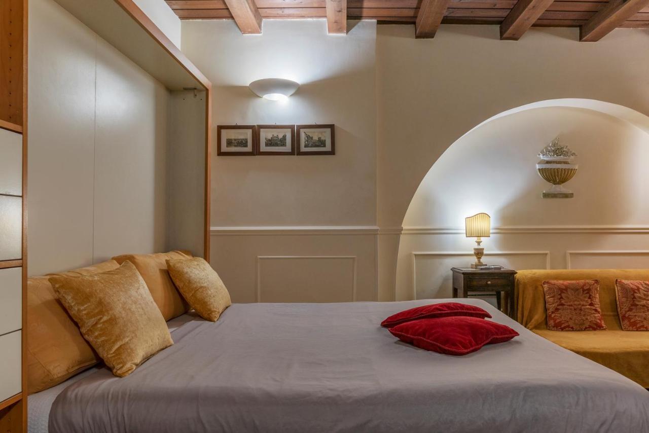 Apartment Piazza Navona Cozy And Studio