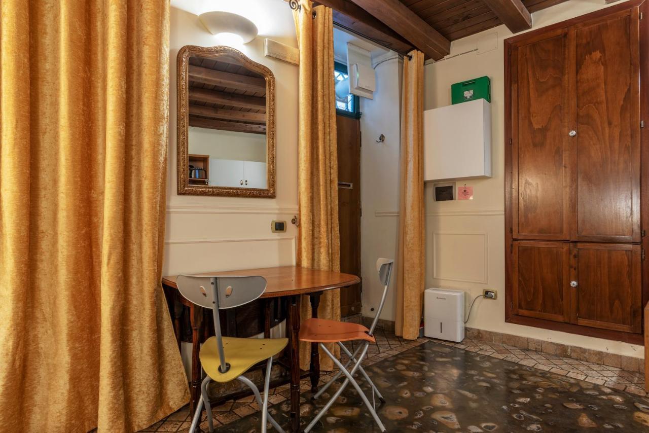 Apartment Piazza Navona Cozy And Studio Rome