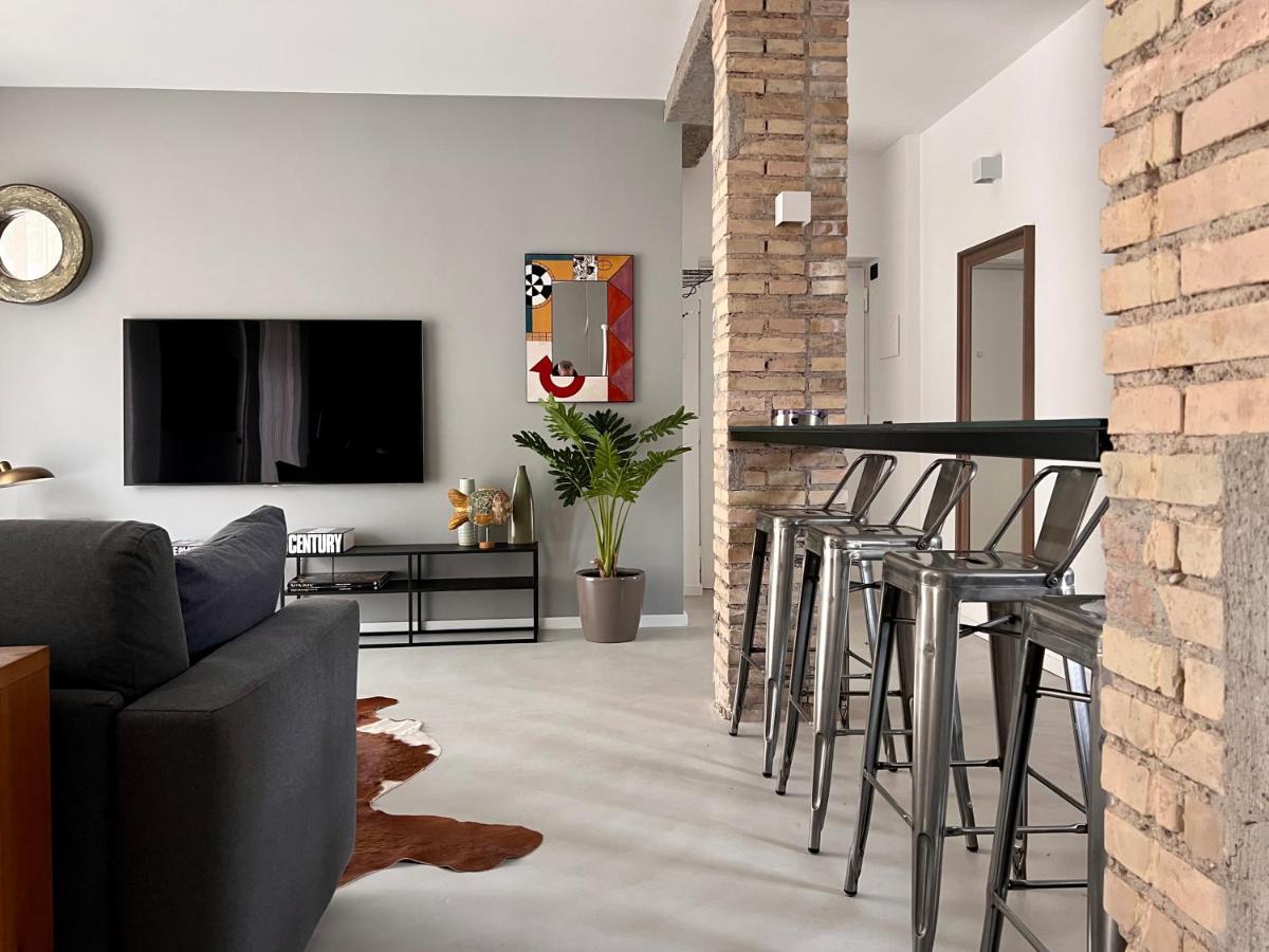 Romeasyoulike - Magenta Loft Appartement *